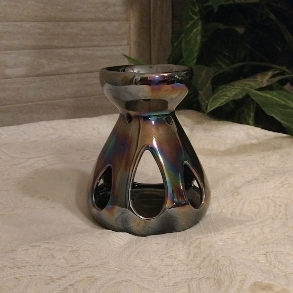 ⚜️ Irradescent Oil Warmer - Picture 2 of 9